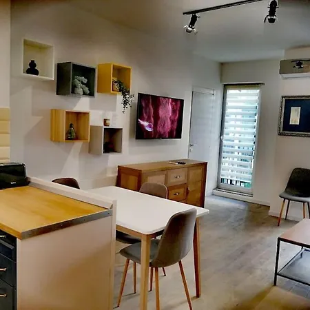 Apartment Luxury 1-bedroom Free Parking Cluj-Napoca
